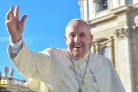 papa francesco pagare sacramenti